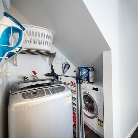 Central Family Home Cbd 1 Min Walk Квинстаун Экстерьер фото